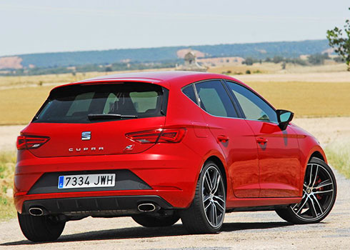 SEAT Leon CUPRA 300