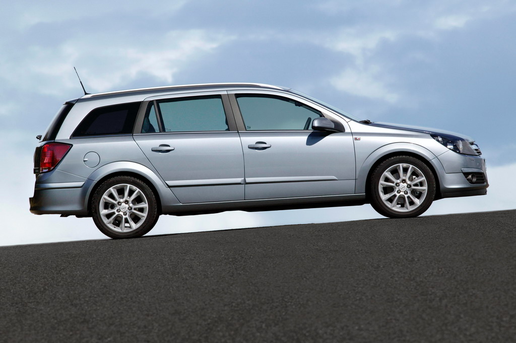Fotos Del Opel Astra Station Wagon Sobrecoches Com