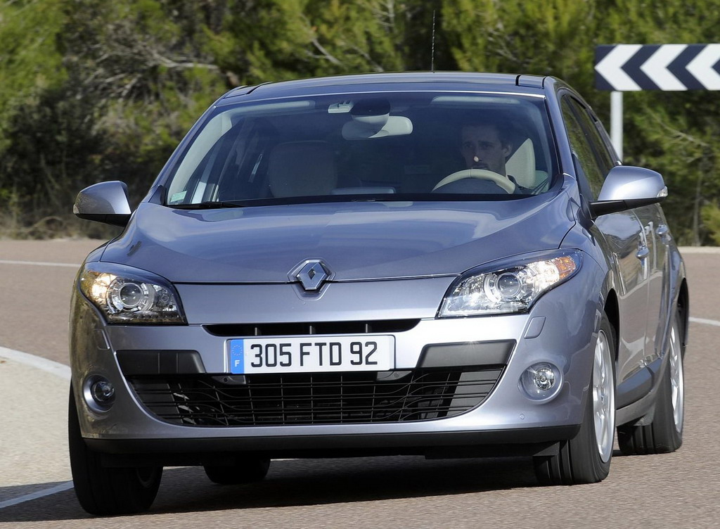 Fotos Del Renault Megane Berlina Sobrecoches Com
